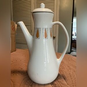 Vintage Porcelain Coffee Pot By Iroquois and Ben Seibel Design